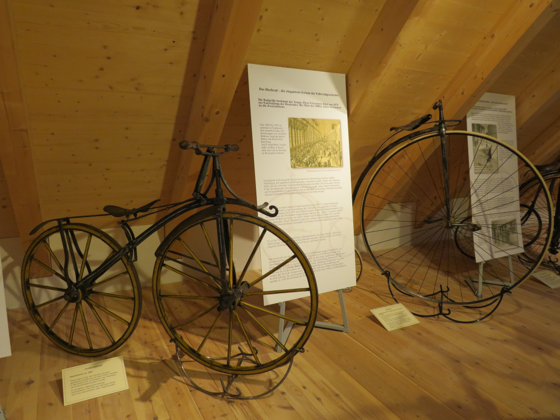 Tretkurbelrad und Hochrad