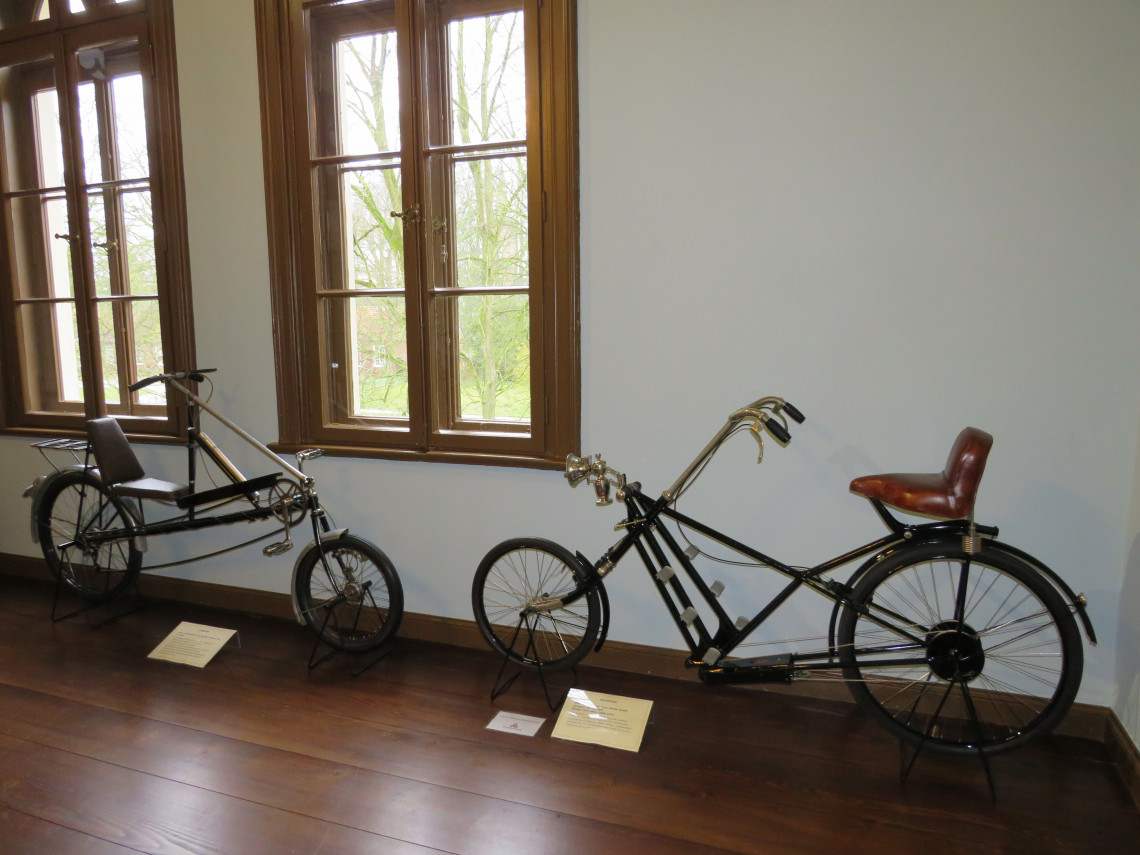 Liegerad "Mochet" und Sesselrad "Paul Jarey"